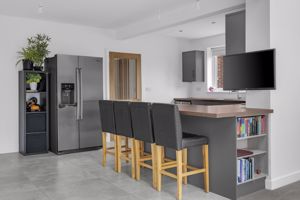 Photo 16- click for photo gallery